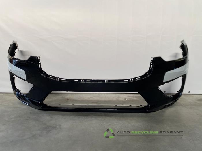 Front bumper Volvo XC60 II 2.0 B4 16V Mild Hybrid AWD 717 - 31425160