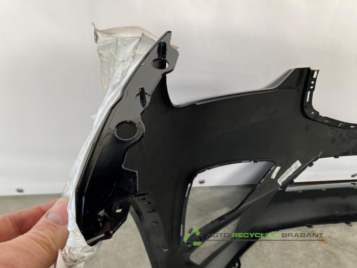 Front bumper Volvo XC60 II 2.0 B4 16V Mild Hybrid AWD 717 - 31425160