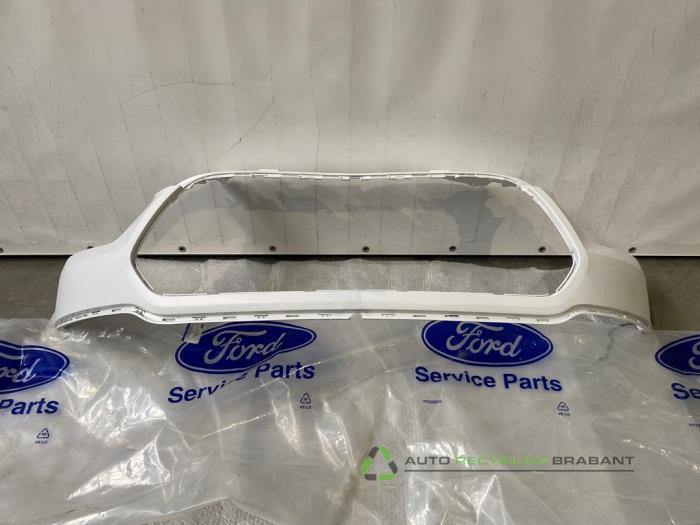 Begagnade Front Ford Transit Pris € 140,00 Inklusive moms erbjuds av Auto Recycling Brabant