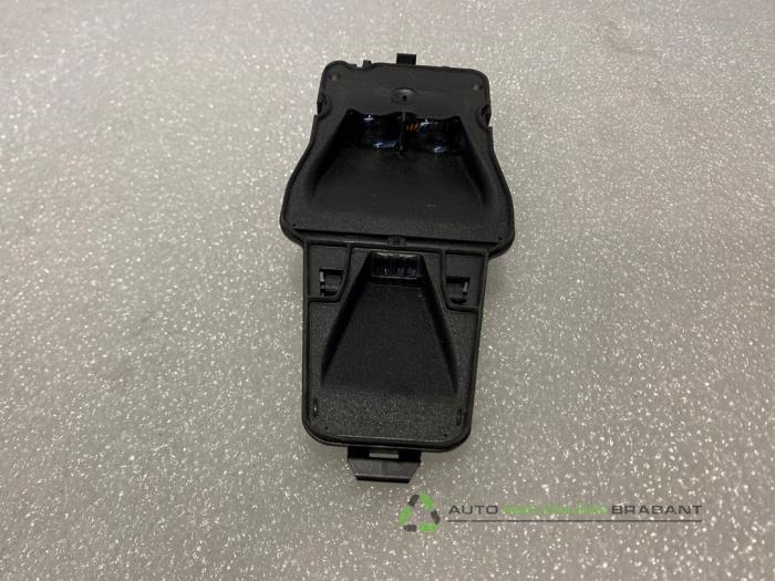 Gebrauchte Bremsassistent Sensor Ford Focus 3 Wagon 1.6 SCTi 16V Preis € 60,00 Margenregelung angeboten von Auto Recycling Brabant
