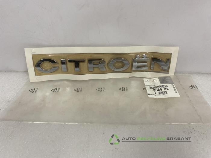 Używane Emblemat Citroen Berlingo Cena € 25,00 Z VAT oferowane przez Auto Recycling Brabant