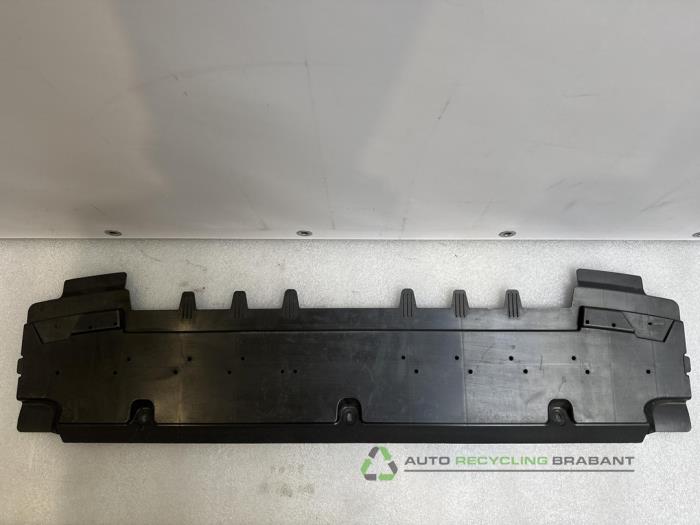 Begagnade Hasplåt Audi Q3 Pris € 30,00 Inklusive moms erbjuds av Auto Recycling Brabant