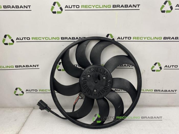 Używane Wentylator BMW 3-Serie Cena € 150,00 Procedura marży oferowane przez Auto Recycling Brabant