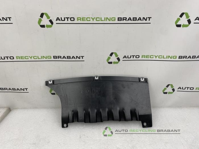Rear bumper undertray
