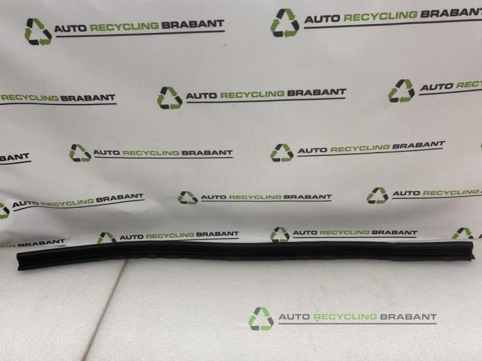 Engine compartment seal
