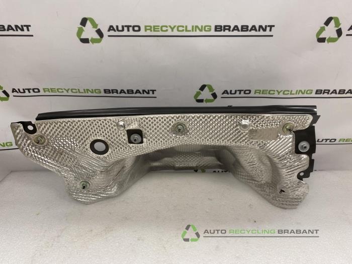 Begagnade Scuttleboard Porsche Macan Pris € 60,00 Marginaltabell erbjuds av Auto Recycling Brabant