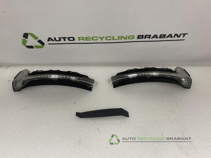 Używane Kierunkowskaz lusterka lewego Audi A3 Cena € 20,00 Procedura marży oferowane przez Auto Recycling Brabant