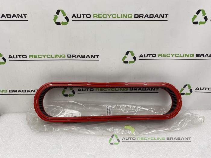 Begagnade Luftfilter Lamborghini Countach Pris € 99,99 Inklusive moms erbjuds av Auto Recycling Brabant