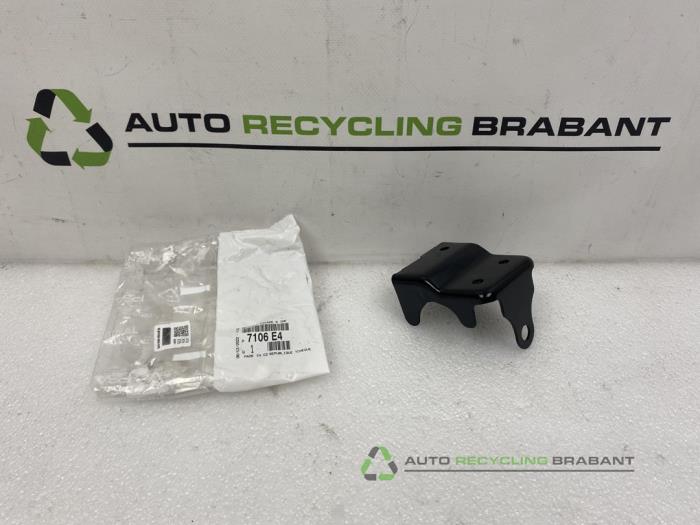 Używane Panel przedni Citroen C1 Cena € 75,00 Z VAT oferowane przez Auto Recycling Brabant