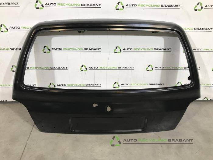 Begagnade Baklucka Renault Clio Pris € 99,99 Inklusive moms erbjuds av Auto Recycling Brabant
