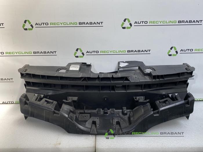 Begagnade Front Renault Kangoo Pris € 199,99 Inklusive moms erbjuds av Auto Recycling Brabant