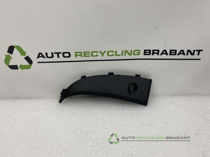 Używane Grill Porsche 911 Cena € 19,99 Z VAT oferowane przez Auto Recycling Brabant