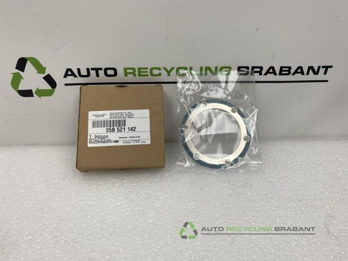 Używane Rózne Porsche Macan Cena € 9,99 Z VAT oferowane przez Auto Recycling Brabant
