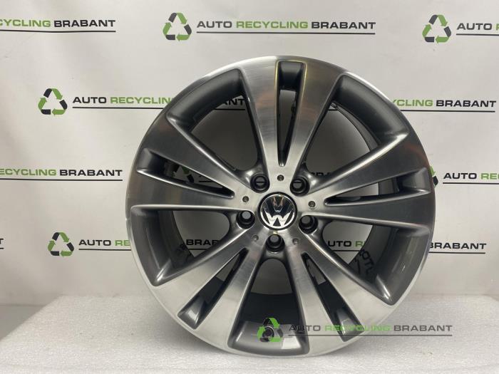 Używane Obrecz Volkswagen Eos Cena € 180,00 Z VAT oferowane przez Auto Recycling Brabant