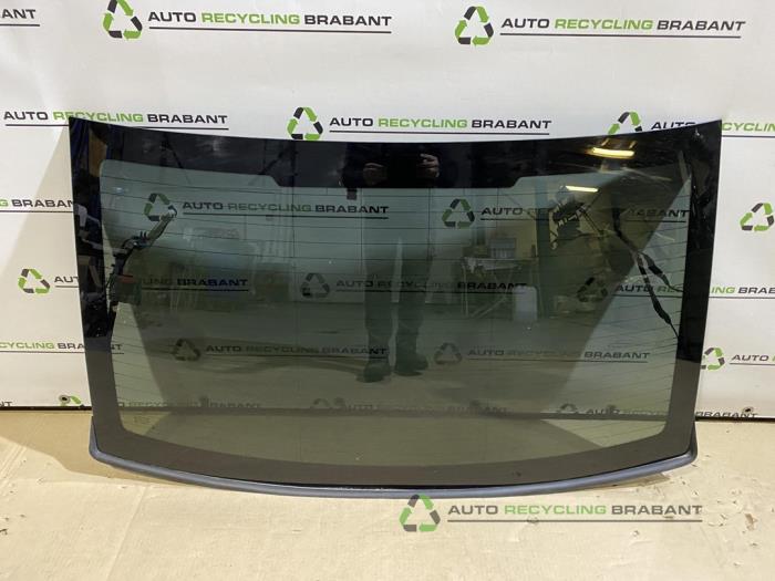 Usados Ventanilla detrás BMW 6-Serie Precio € 250,00 Norma de margen ofrecido por Auto Recycling Brabant