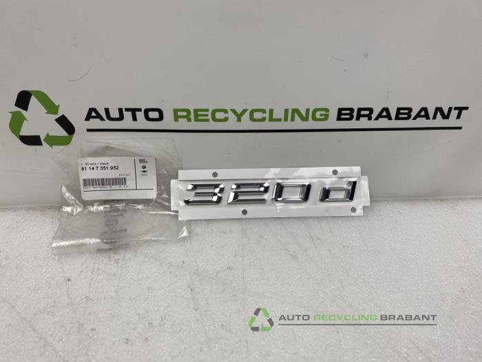 Używane Emblemat BMW 3-Serie Cena € 19,99 Z VAT oferowane przez Auto Recycling Brabant