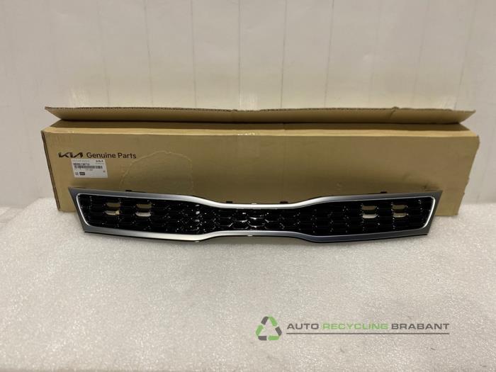 Nya Grill Kia Rio III (UB) Pris € 130,00 Inklusive moms erbjuds av Auto Recycling Brabant