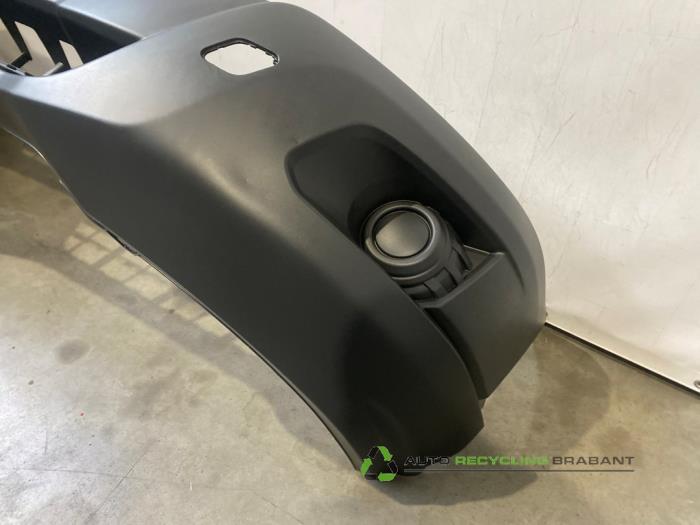 Front bumper Ford Transit 2.2 TDCi 16V 4x4 - GK31R17757AC5CND