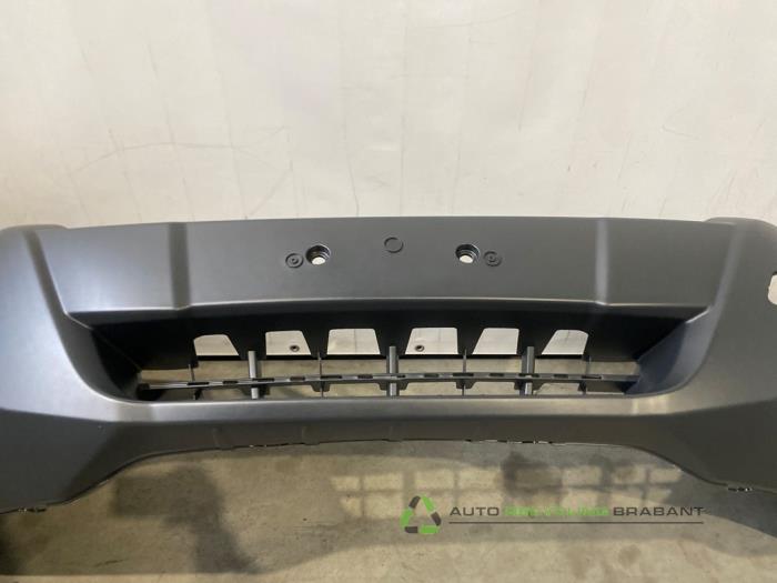 Front bumper Ford Transit 2.2 TDCi 16V 4x4 - GK31R17757AC5CND