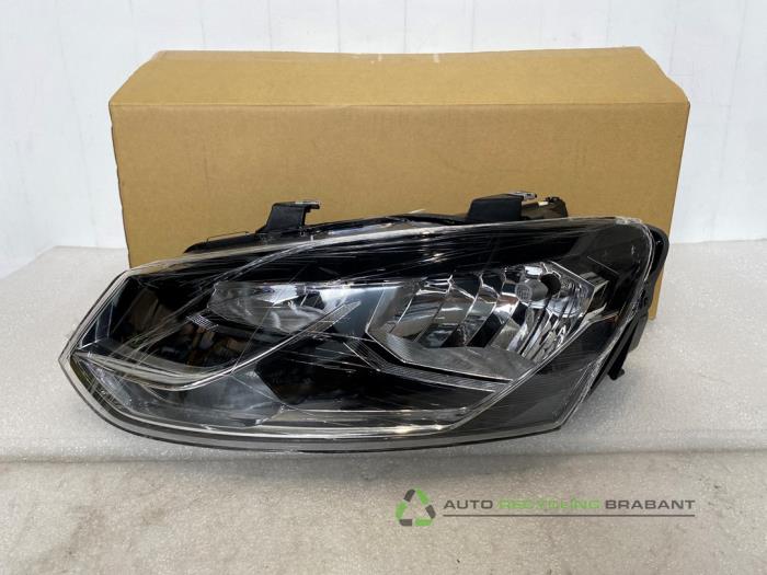 Nowe Reflektor lewy Volkswagen Polo V (6R) Cena € 180,00 Z VAT oferowane przez Auto Recycling Brabant