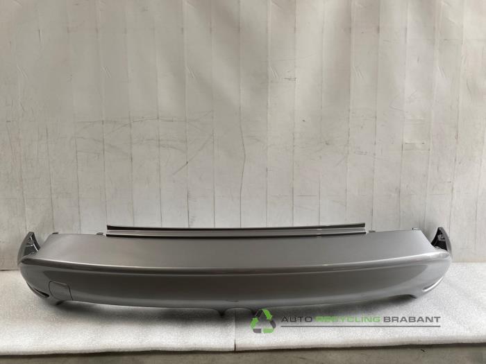 Begagnade Diffuser, bakre stötfångare Renault Clio IV Estate/Grandtour (7R) Pris € 223,85 Inklusive moms erbjuds av Auto Recycling Brabant