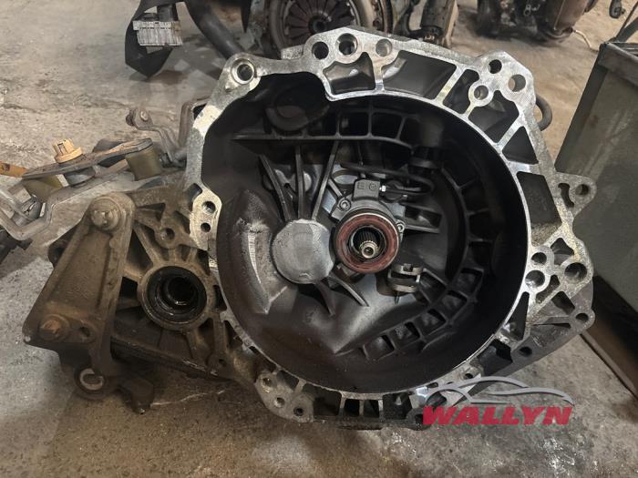 Usagé Boîte de vitesse Opel Corsa D 1.3 CDTi 16V ecoFLEX Prix € 302,50 Prix TTC proposé par Wallyn COMMV