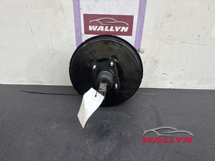 Usagé Assistant de freinage Toyota RAV4 (A3) 2.0 16V Valvematic 4x2 Prix € 102,85 Prix TTC proposé par Wallyn COMMV