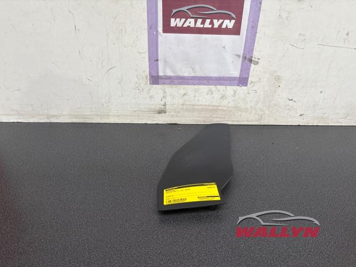 Używane Rózne Toyota RAV4 (A3) 2.0 16V Valvematic 4x2 Cena € 30,25 Z VAT oferowane przez Wallyn COMMV