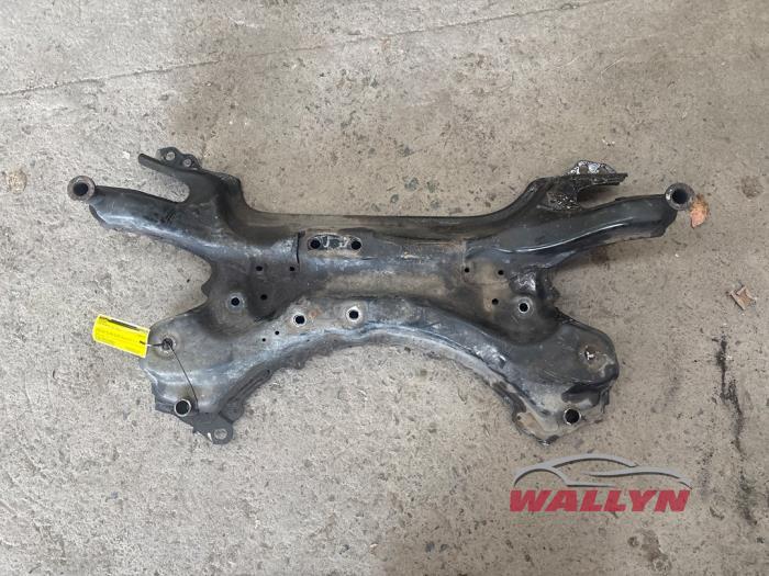 Used Subframe Toyota RAV4 (A3) 2.0 16V Valvematic 4x2 Price € 72,60 Inclusive VAT offered by Wallyn COMMV