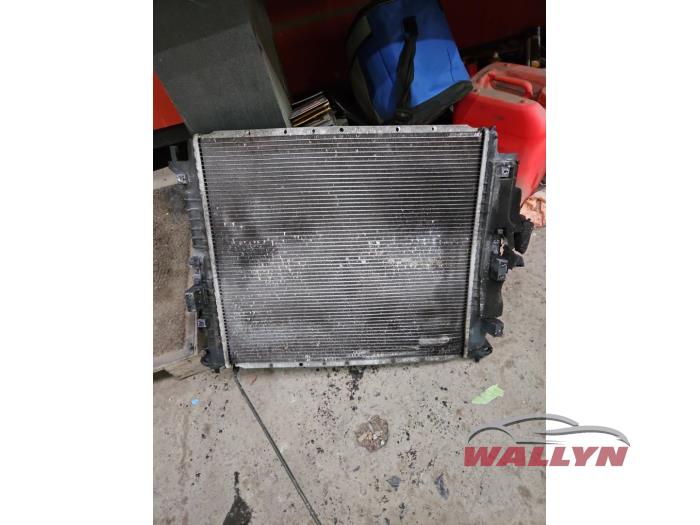 Used Radiator Ssang Yong Rodius 2.2 SV 220 e-XDi 16V 2WD Price € 110,00 Inclusive VAT offered by Wallyn COMMV