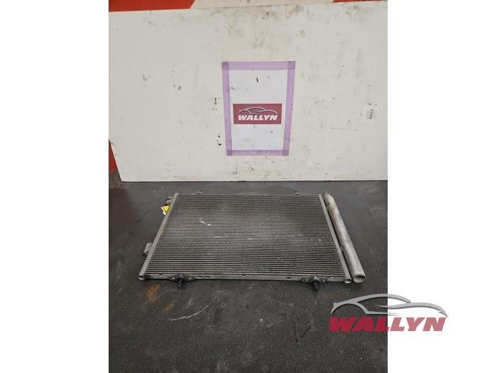 Usagé Radiateur clim Citroen C5 III Tourer (RW) 1.6 HDi 16V 115 Prix € 36,30 Prix TTC proposé par Wallyn COMMV