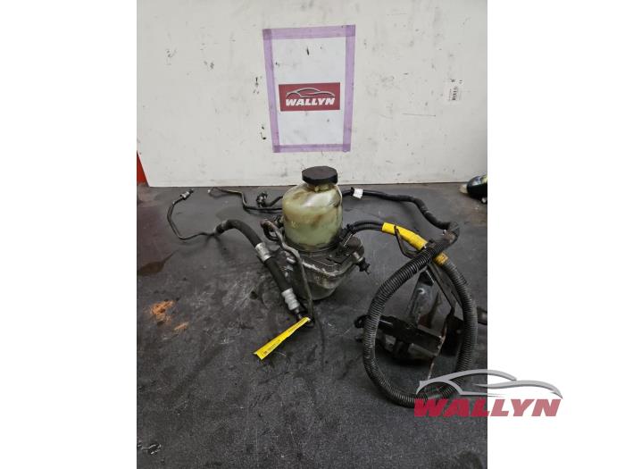 Usagé Pompe de direction Opel Corsa E 1.4 16V Bi-Fuel Prix € 160,00 Prix TTC proposé par Wallyn COMMV