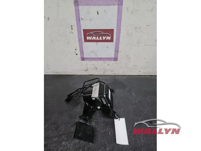 Usagé Pompe ABS Skoda Fabia II Combi 1.4 TDI 80 Prix € 60,50 Prix TTC proposé par Wallyn COMMV