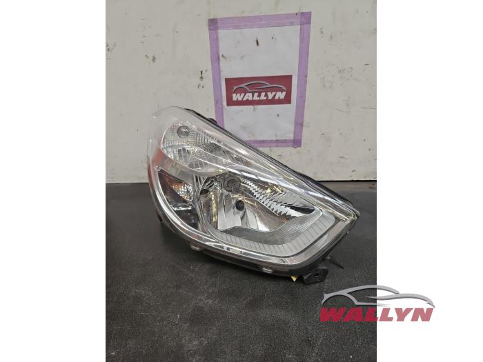 Używane Reflektor prawy Dacia Dokker Express (8S) 1.6 16V Cena € 60,50 Z VAT oferowane przez Wallyn COMMV