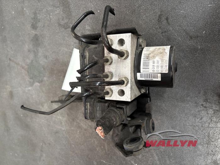 Gebrauchte ABS Pumpe Opel Grandland (X) 1.2 Turbo 12V Preis € 60,50 Mit Mehrwertsteuer angeboten von Wallyn COMMV