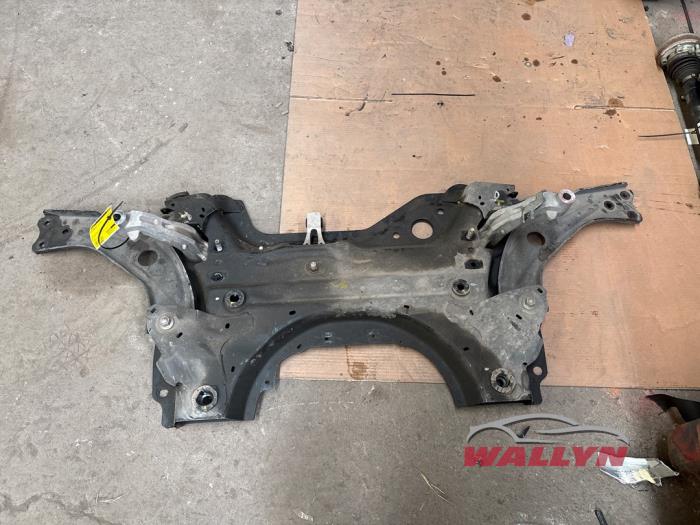 Begagnade Underram Opel Grandland (X) 1.2 Turbo 12V Pris € 181,50 Inklusive moms erbjuds av Wallyn COMMV