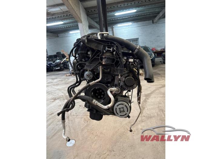 Engine from a Opel Grandland (X) 1.2 Turbo 12V 2019