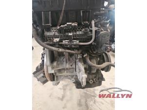 Engine from a Opel Grandland (X) 1.2 Turbo 12V 2019