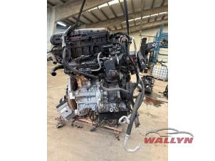 Engine from a Opel Grandland (X) 1.2 Turbo 12V 2019