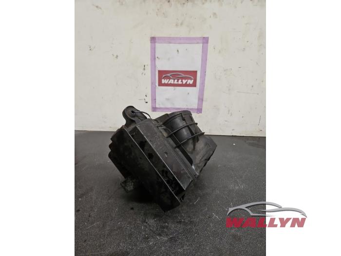Gebrauchte Luftfiltergehäuse Renault Megane III Berline (BZ) 1.5 dCi 110 Preis € 24,20 Mit Mehrwertsteuer angeboten von Wallyn COMMV