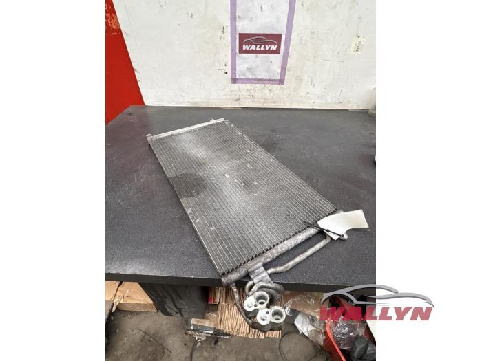 Usagé Radiateur clim Skoda Fabia II Combi 1.2 TDI 12V Greenline Prix € 36,30 Prix TTC proposé par Wallyn COMMV
