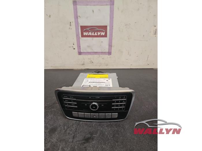 Używane Radio Mercedes CLA Shooting Brake (117.9) 2.2 CLA-200 CDI, 200 d 16V Cena € 363,00 Z VAT oferowane przez Wallyn COMMV