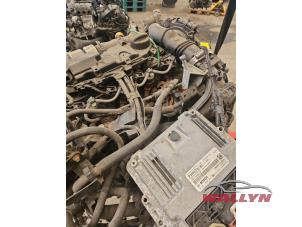 Motor van een Ford Fiesta 6 (JA8) 1.5 TDCi 2014