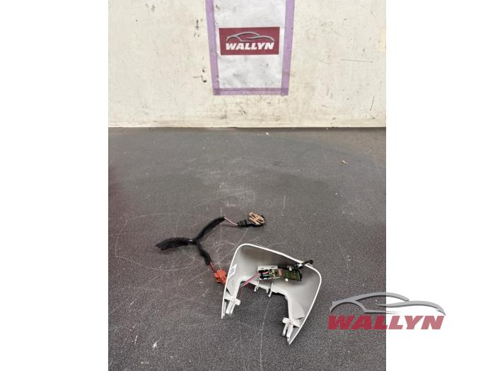Begagnade Sensor (övriga) Renault Clio IV (5R) 0.9 Energy TCE 90 12V Pris € 18,15 Inklusive moms erbjuds av Wallyn COMMV