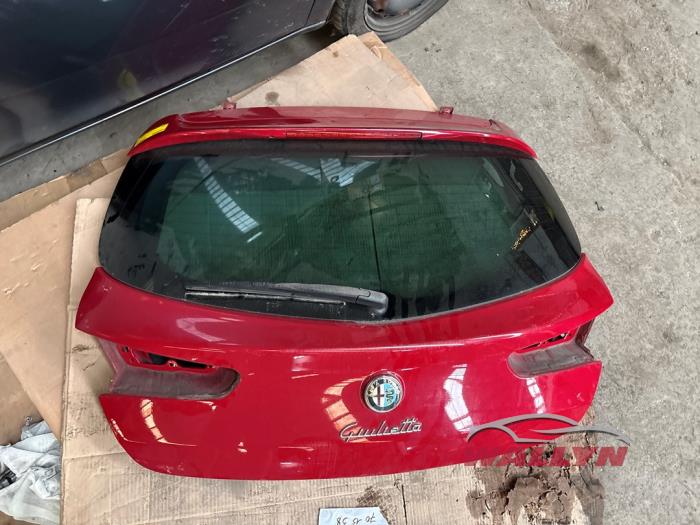 Begagnade Baklucka Alfa Romeo Giulietta (940) Pris € 266,20 Inklusive moms erbjuds av Wallyn COMMV