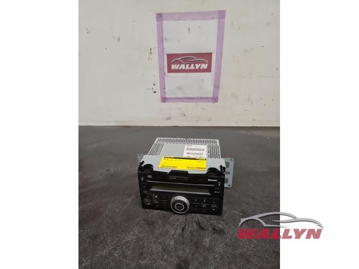 Używane Radio Nissan Cube (Z12) 1.5 dCi 110 Cena na żądanie oferowane przez Wallyn COMMV
