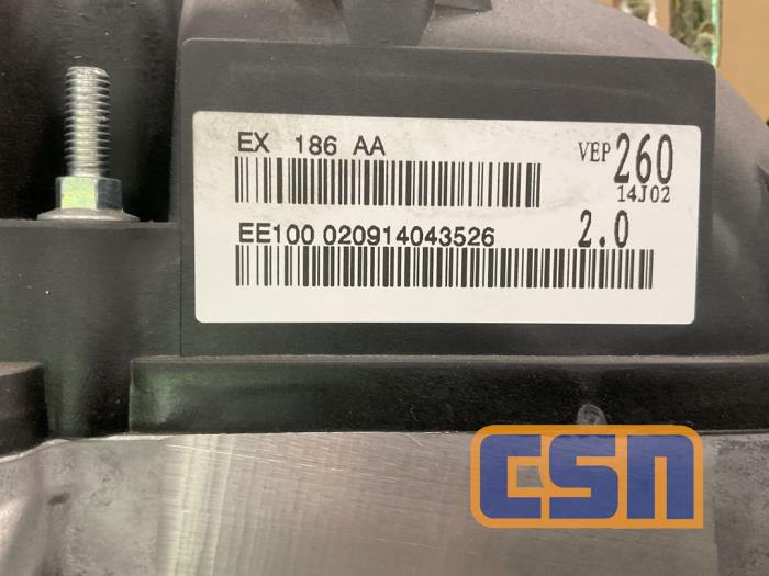 Engine from a Land Rover Freelander II 2.0 Si4 16V 2014