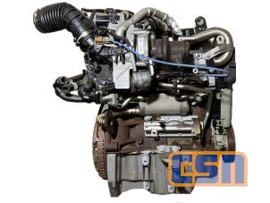 Motor van een Renault Clio IV Estate/Grandtour (7R) 1.5 Energy dCi 90 FAP 2014