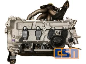 Engine from a Renault Express 1.6 SCE 110 16V 2016