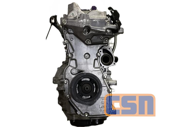 Engine from a Renault Express 1.6 SCE 110 16V 2016